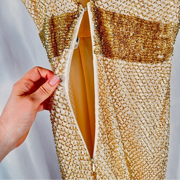 Mac Duggal Beaded V-Neck Evening Gown Gold Size 10 - Picture 14 of 16